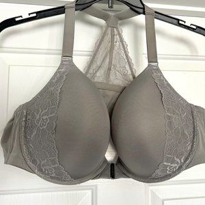 Cacique Boost Plunge Front Close Bra - 50B